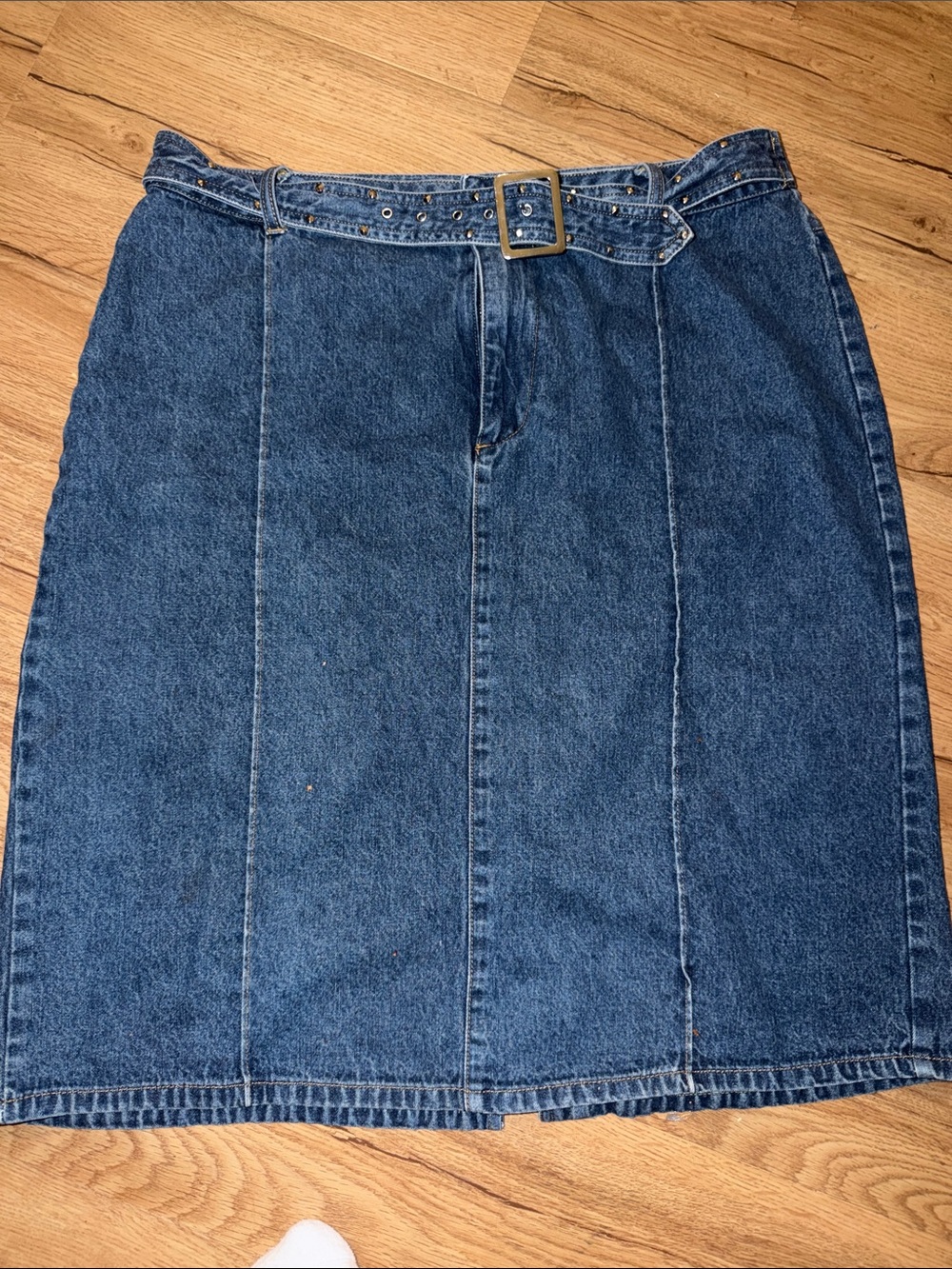 Faded Glory Classic Blue Denim Skirt with Studded Belt size 12